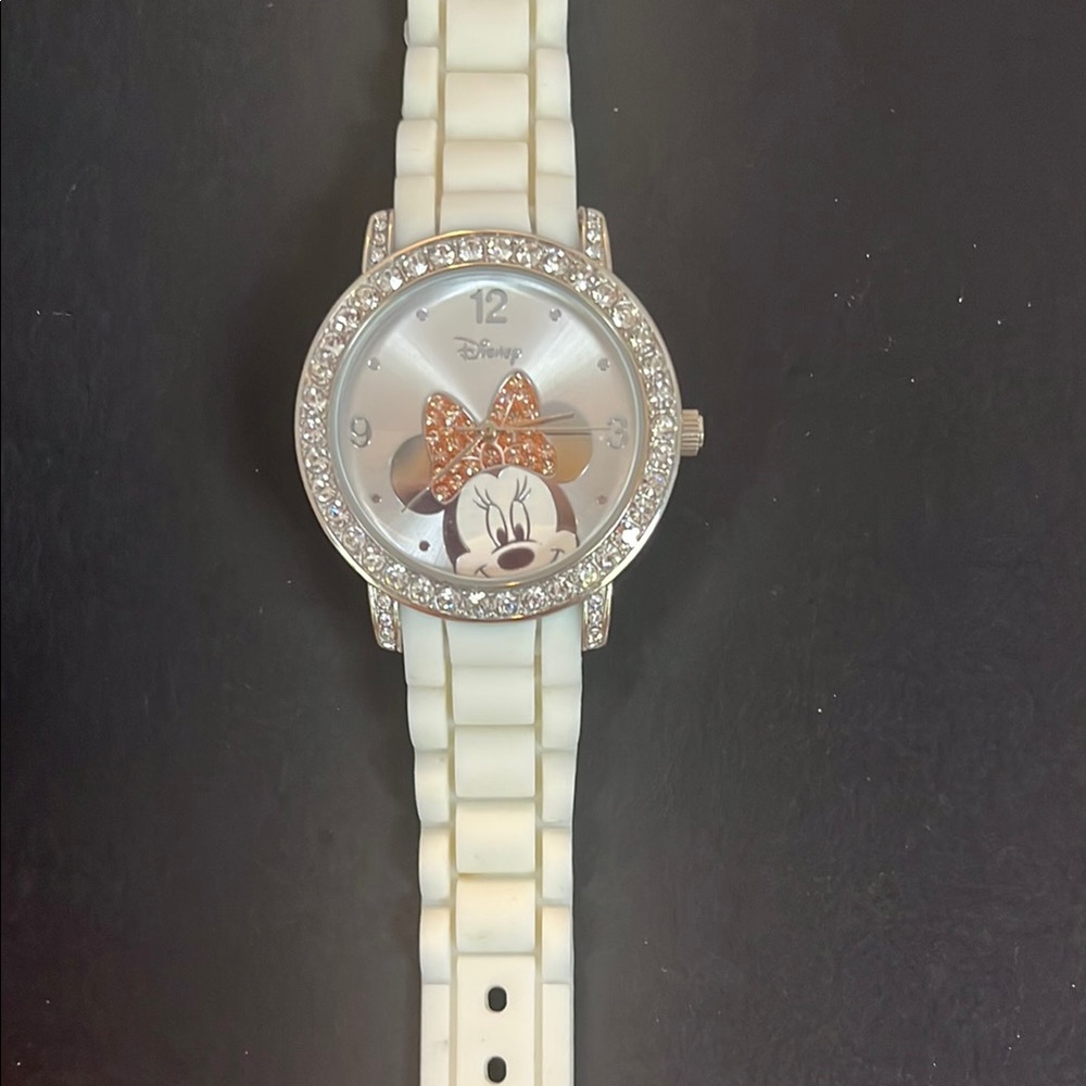 Disney Minnie Mouse watch $8